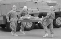 Figurines militaires : Équipe médicale avec civière - Armée US - 1:35 - Trumpeter 00430
