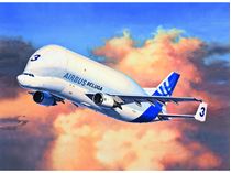 Maquette avion de transport : Airbus A300-600ST "Beluga" 1/144 - Revell 03817