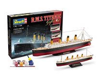 Maquette bateau de croisière : Coffret cadeau : 2 R.M.S. TITANIC - 1/700 1/1200 - Revell