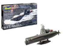 Maquette sous-marin militaire : U.S.S. Nautilus 1/305 - Revell 05184 5184