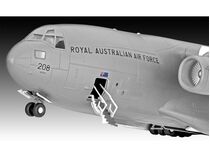 Maquette avion militaire : Boeing C-17A Globemaster III 1/144 - Revell 03747