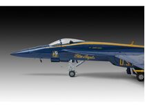 Coffret cadeau maquette : Blue Angels - 80 Ans 1/72 - Revell 05613 5613