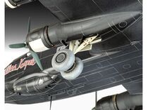 Maquette avion militaire allemand : Junkers Ju 290A-5 'Seeadler' 1/72 - Revell 03754 3754