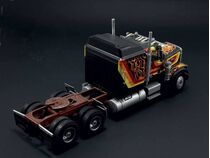 Maquette de camion : Freightliner Aerodyne au 1/24 - Italeri 90785