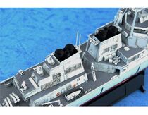 Maquette militaire : USS Arleigh Burke DDG-5 1/350 - Trumpeter 4523