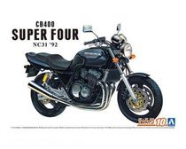 Maquette moto : Honda CB 400 Super Four 1/12 - Aoshima 06384