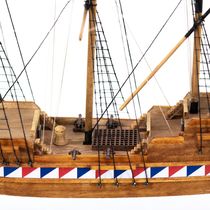 Maquette bateau bois : Galion élisabéthain - 1:135 - AMATI 600-02