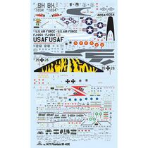 Maquette militaire US : RF-4 C/E Phantom II au 1/72 - Italeri 01477 1477