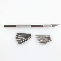 Outils de modélisme : Scalpel en aluminium avec lame à pointe fine - Heller 99009