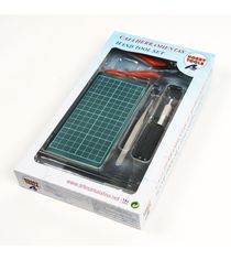 Accessoires modélismes : Ensemble d'outils pour modélisme en plastique et bois - Artesania Latina 27003-1