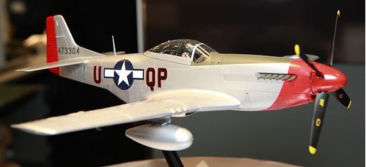 Maquette avion militaire : North American P-51D Mustang- 1/32 - Tamiya 60322