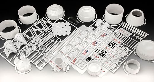 Maquette collection spatiale : Apollo 11 "Saturn V" Fusée - 1/96 - Revell 3704 03704