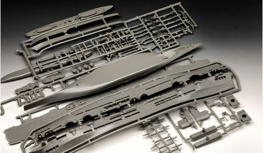 Maquette de navire militaire : HMS Ark Royal & Tribal Class Des - 1:720 - Revell 05149