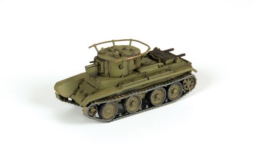 Maquette militaire : Char d'artillerie légère soviétique BT-7 1/100 - Zvezda 6283