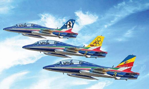 Coffret MB 339 Frecce Tricolori - Italeri 01461