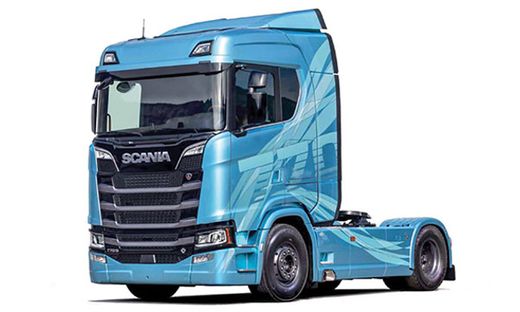 Maquette camion : Scania 770 4x2 cabine basse 1/24 - Italeri 3961