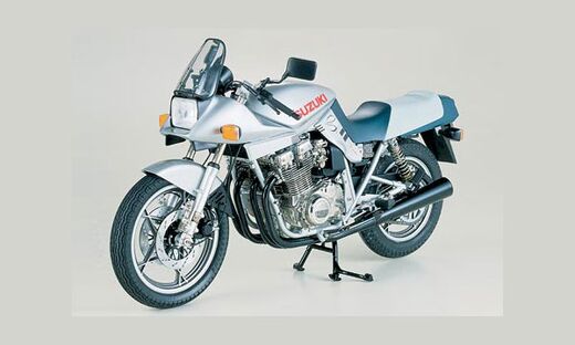 Maquette de moto : Suzuki GSX S 1100 Katana - Tamiya 16025