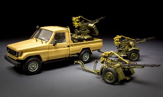 Maquette voiture : Pick-up Toyota "Hilux" avec canon AA ZU-23-2 - 1:35 - Meng VS005