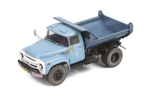 Maquette véhicule : Camion-benne MMZ-555 sur ZIL-130 1/35 - Zvezda 43004