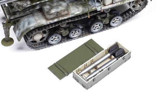 Maquette militaire blindé WWII : STZ - 5 BM-13 Katyusha 1/35 - Zvezda 3700