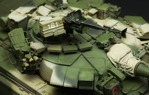 Maquette char de combat russe principal : T-90 avec Tank Dozer TBS-86 - 1/35 - Meng TS014