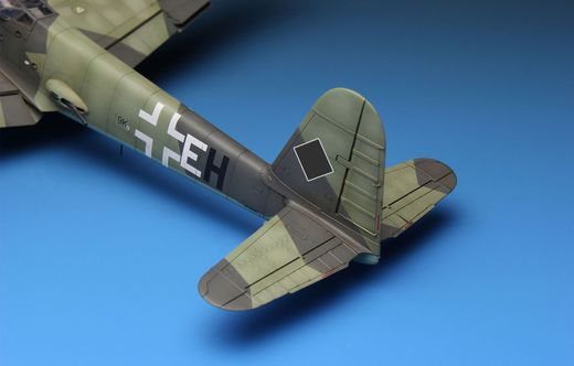 Maquette avion militaire : Messerschmitt Me410A-1 High Speed Bomber 1/48 - Meng LS-003