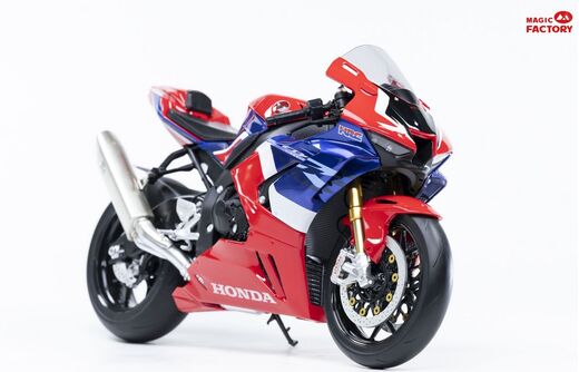 Maquette moto : Honda CBR1000RR-R Fireblade SP 1/9 - Magic Factory 01402