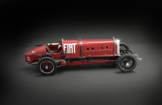 Maquette voiture de collection : FIAT Mefistofele - 1/12 - Italeri 4701