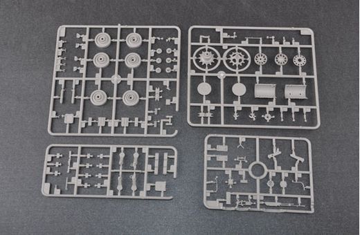 Maquette militaire : Char moyen soviétique T-80BVD - 1:35 - Trumpeter 05581