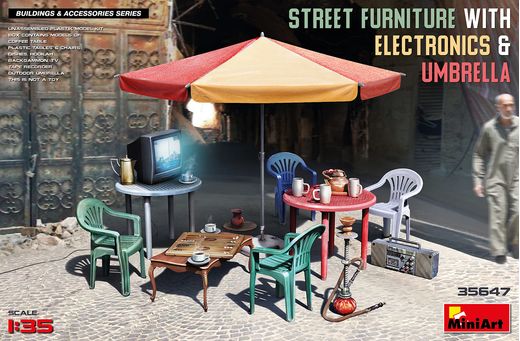 Décor miniature : Mobilier Urbain avec élèctronique et parasol - 1/35 - Miniart 35647