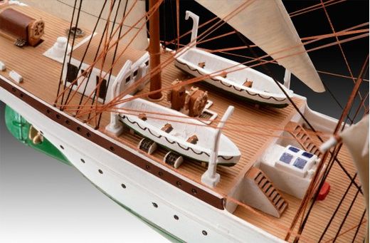 Maquette de voilier : Model set Gorch Fock 1/350 - Revell 65432