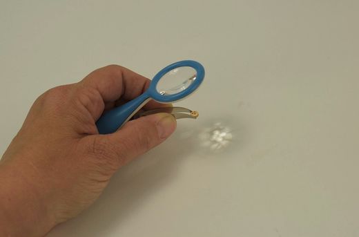 Accessoires modélismes : Loupe avec precelle courbe - Artesania Latina 27041