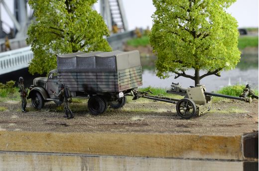 Diorama militaire : Assaut « Pegasus Bridge » - 1/72 - Italeri 06194, 6194