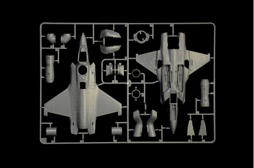 Maquette avion militaire : F‐35B Lightning II STOVL - 1:72 - Italeri 01425, 1425