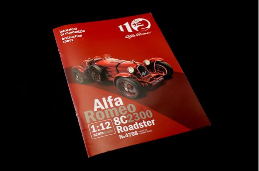 Maquette voiture de collection : Alfa Romeo 8C 2300 Roadster - 1:12 - Italeri 04708 4708