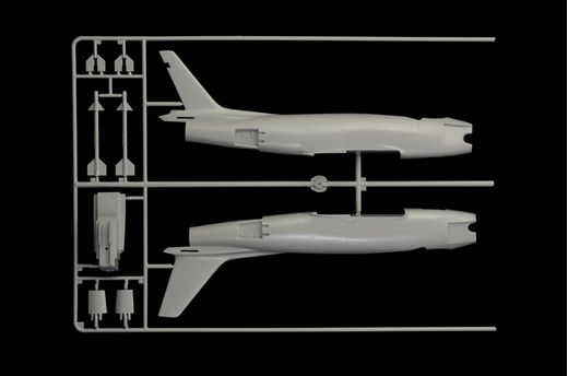 Maquette avion : FJ‐2/3 Fury - 1/48 - Italeri 2811 02811
