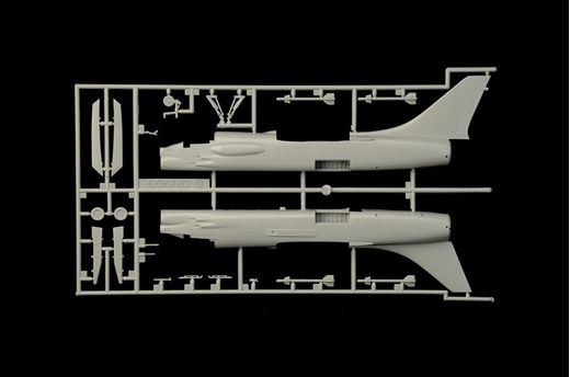 Maquette avion militaire : F-8E Crusader - 1:72 - Italeri 1456 01456