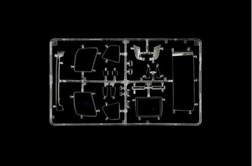 Maquette camion : Volvo FH Low Roof 1/24 - Italeri 3967  03967