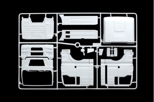 Maquette camion : Man TGX XXL Wolf transporte 1/24 - Italeri 03921 3921