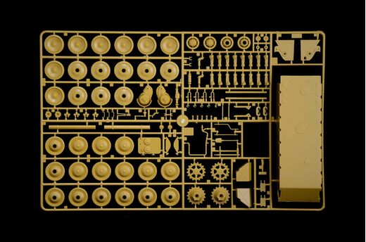 Maquette d'un tank militaire : HPZ. KPFW. V Pather AUSF. D 1/35 - Italeri 90290