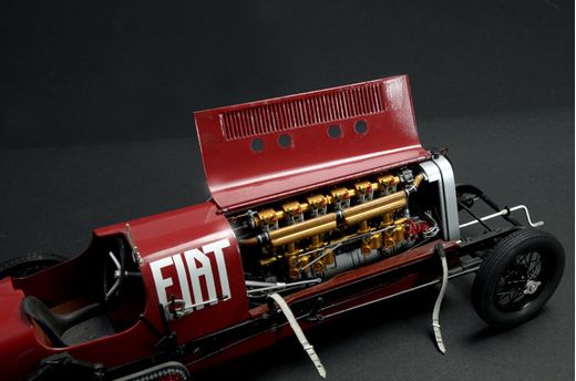 Maquette voiture de collection : FIAT Mefistofele - 1/12 - Italeri 4701