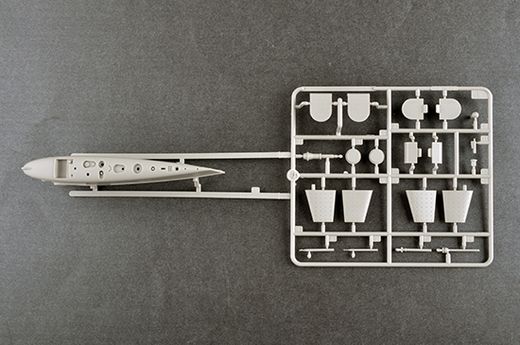 Maquette sous-marin militaire : PLAN Type 092 Xia Class Submarine - 1:144 - Trumpeter 05910 5910