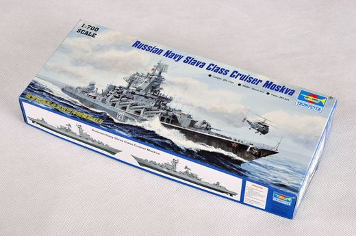 Maquette navire : Croiseur soviétique Classe Slava : Moskva 1/700 - Trumpeter 05720