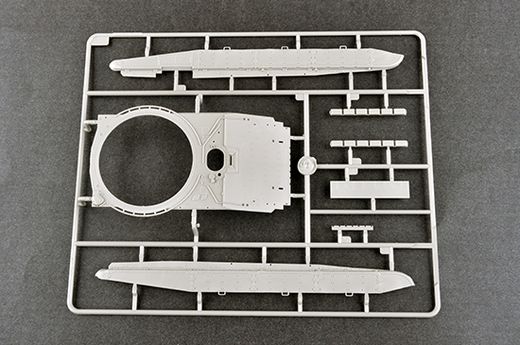 Maquette blindé : Tank russe T-90A MBT 1/35 - Trumpeter 05562