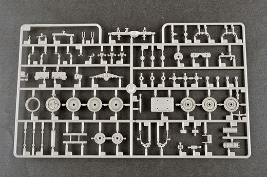 Maquette véhicule militaire : Soviet Zil-131V tow 2T3M1 Trailer with 8K14 Missile 1/35  - Trumpeter 1081 01081