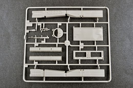 Maquette militaire : Russian T-80BVM MBT 1/35 - Trumpeter 09587