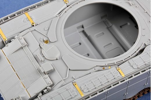 Maquette militaire : T-90S russe modernisé 1/35 - Trumpeter 9524