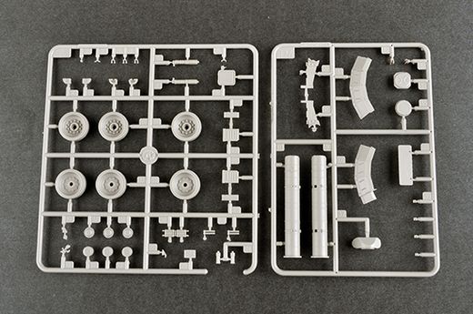 Maquette militaire : T-80U MBT Russe 1/35 - Trumpeter 09525