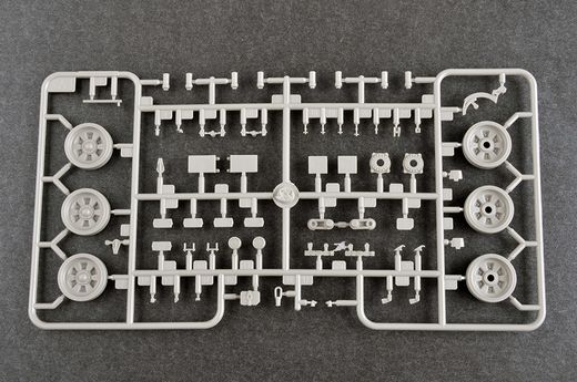 Maquette militaire : T-72B1 russe avec KTM-6 et armure de grille 1/35 - Trumpeter 09609