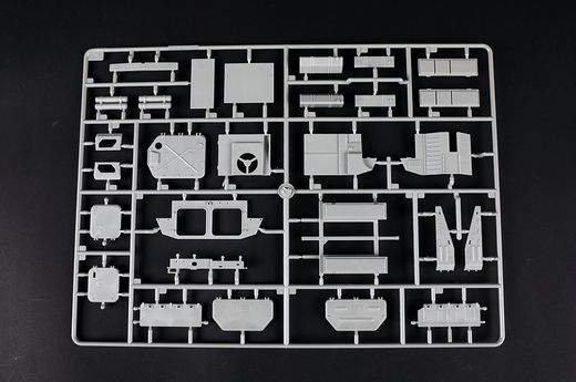 Maquette militaire : Véhicule de lancement russe 9P149 du Chtourm 9K114 1/35 - Trumpeter 09605